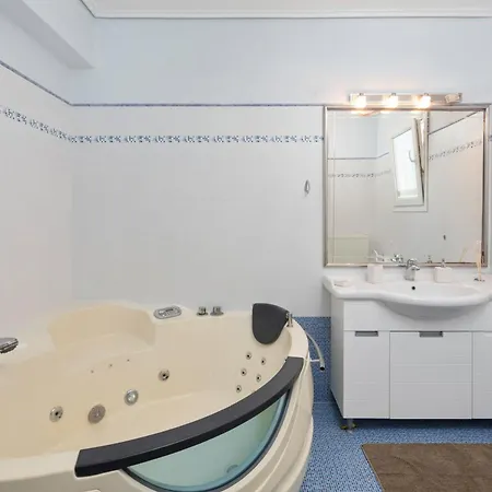 Eleonas Luxury Homes Gardeládes