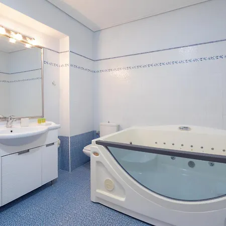 Eleonas Luxury Homes * Gardeládes