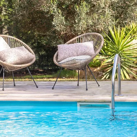 Eleonas Luxury Homes * Gardeládes