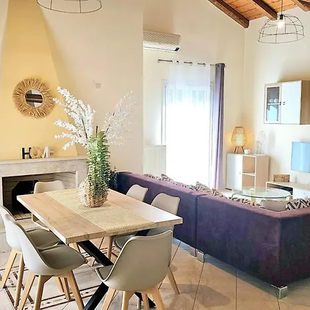 Eleonas Luxury Homes * Gardeládes