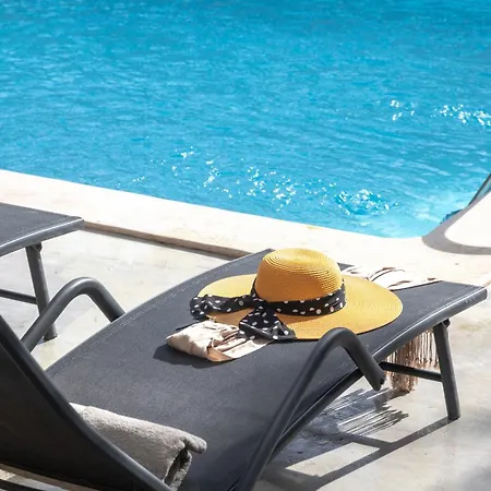 فيلة Eleonas Luxury Homes *