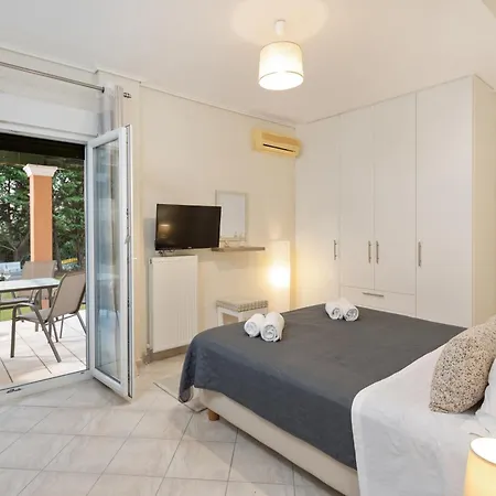 Eleonas Luxury Homes