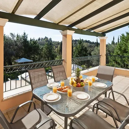 Eleonas Luxury Homes * Gardeládes