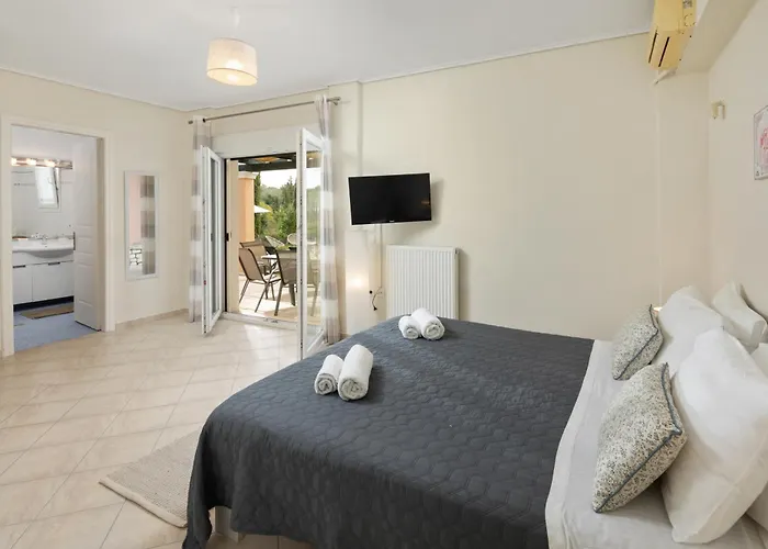 Eleonas Luxury Homes * Gardeládes