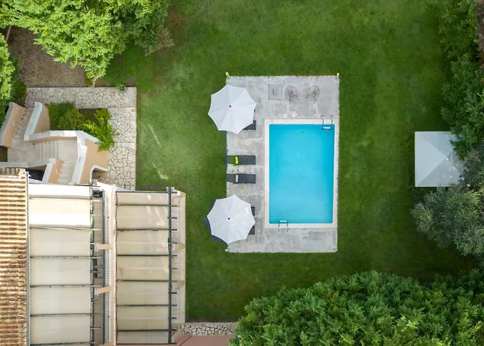 Eleonas Luxury Homes * Gardeládes