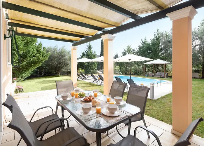 Eleonas Luxury Homes * Gardeládes