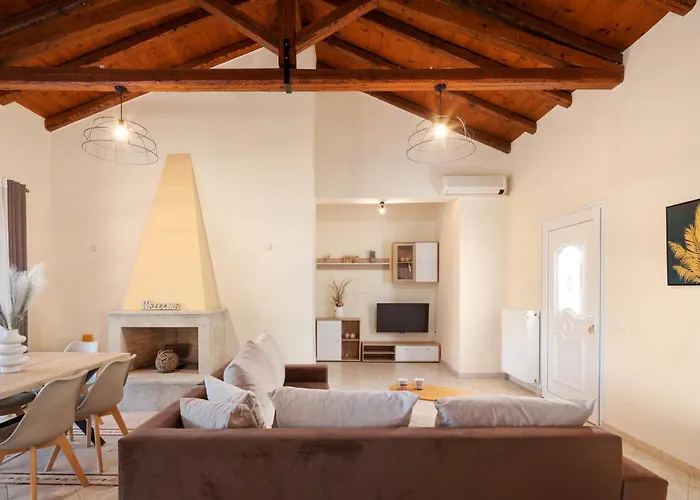 Eleonas Luxury Homes *
