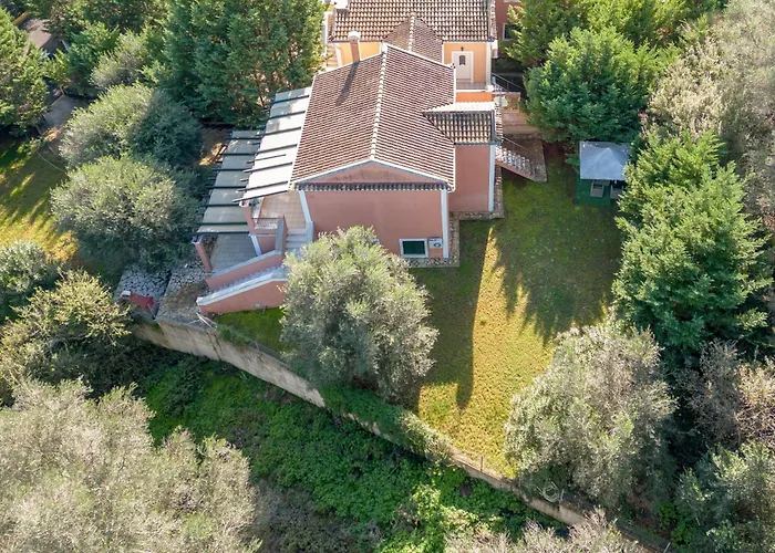 Eleonas Luxury Homes Gardeládes