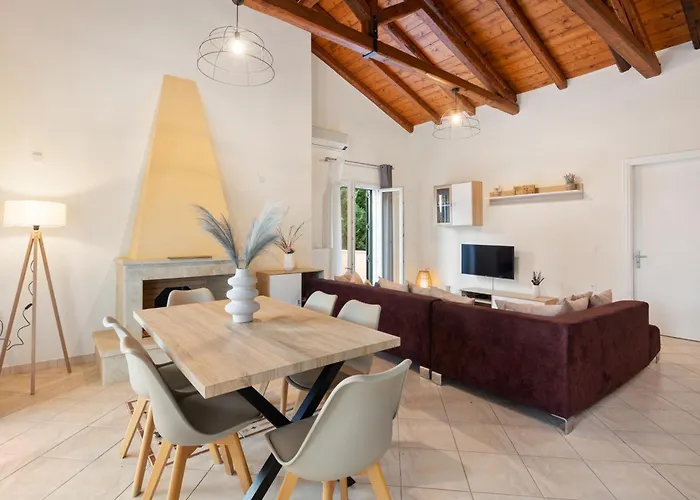 Eleonas Luxury Homes Villa