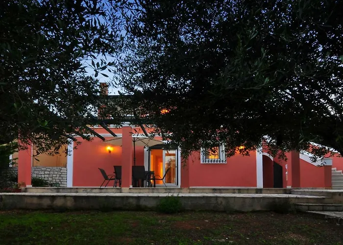 Eleonas Luxury Homes Villa *