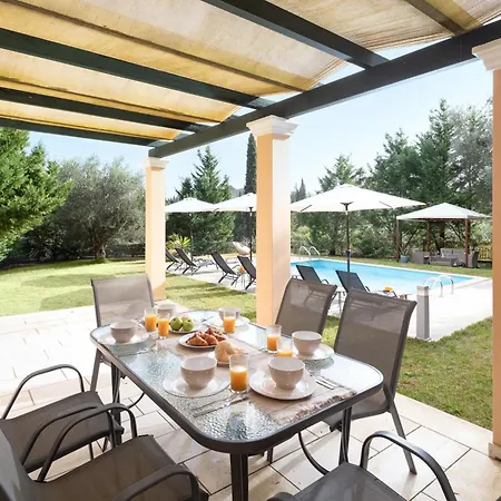 Eleonas Luxury Homes * Gardeládes